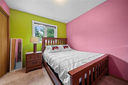 103 Poplynn Dr, Winnipeg, MB - Indoor Photo Showing Bedroom