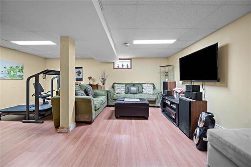 103 Poplynn Dr, Winnipeg, MB - Indoor Photo Showing Basement