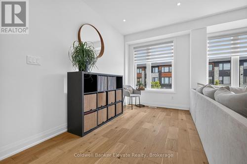 76 Windtree Way, Halton Hills, ON - Indoor Photo Showing Other Room