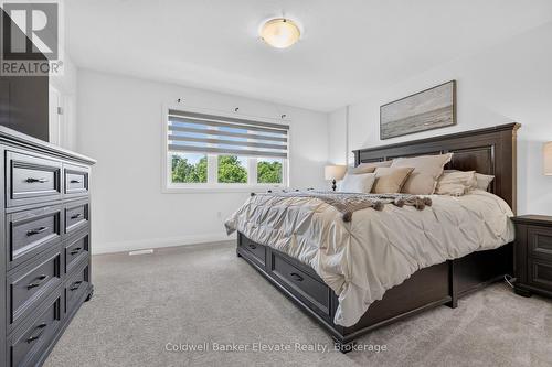 76 Windtree Way, Halton Hills, ON - Indoor Photo Showing Bedroom
