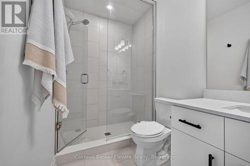 76 Windtree Way, Halton Hills, ON - Indoor Photo Showing Bathroom