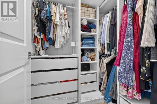 76 Windtree Way, Halton Hills, ON - Indoor With Storage