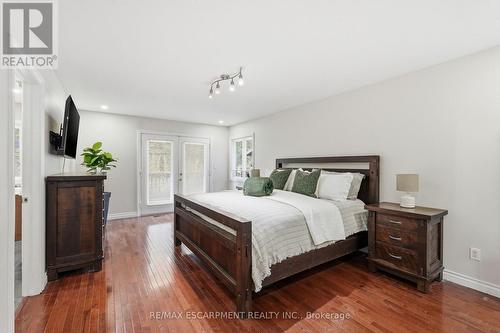 19 Concession 5 E, Hamilton, ON - Indoor Photo Showing Bedroom