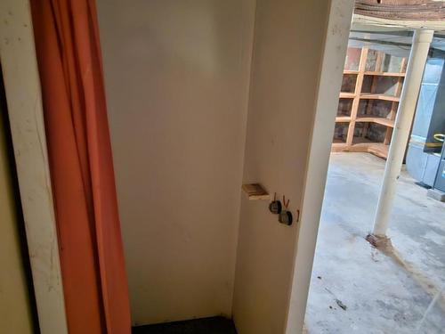 320 Dease Street, Thunder Bay, ON - Indoor Photo Showing Other Room