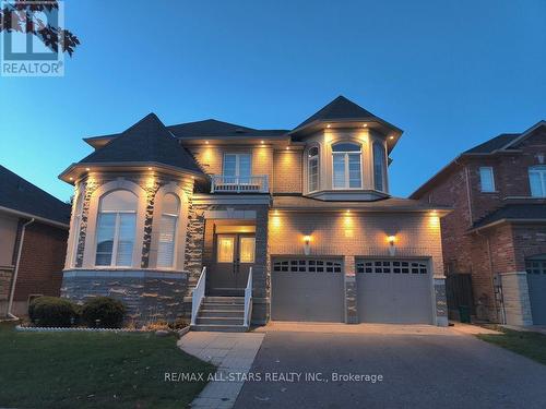 411 HOOVER PARK DRIVE  Whitchurch-Stouffville, ON L4A 1P4