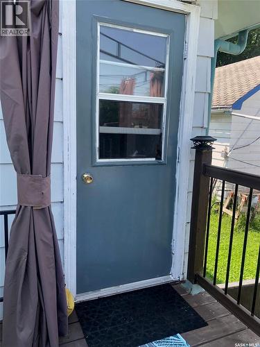 322 5Th Avenue E, Canora, SK - Indoor