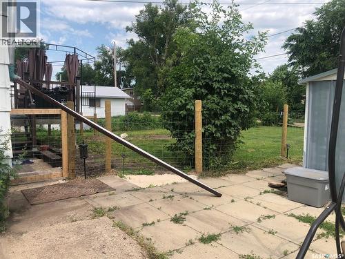 322 5Th Avenue E, Canora, SK - Outdoor