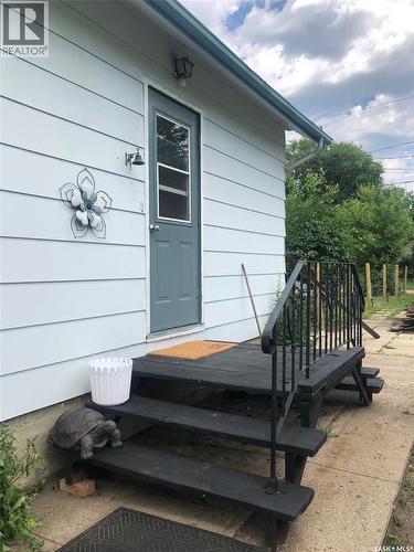 322 5Th Avenue E, Canora, SK - Outdoor With Exterior