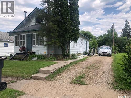 322 5Th Avenue E, Canora, SK - Outdoor