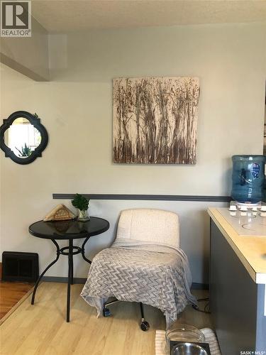 322 5Th Avenue E, Canora, SK - Indoor