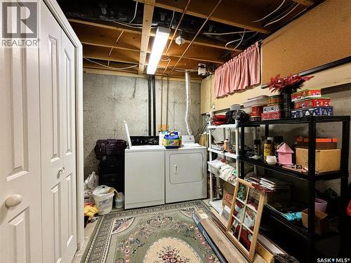 127 1128 Mckercher Drive, Saskatoon, SK - Indoor Photo Showing Laundry Room
