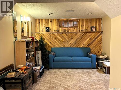 127 1128 Mckercher Drive, Saskatoon, SK - Indoor