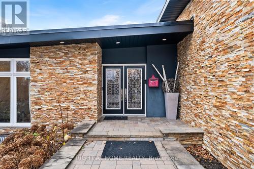 40 HEATHVIEW AVENUE , Toronto, Ontario M2K 2C1 2