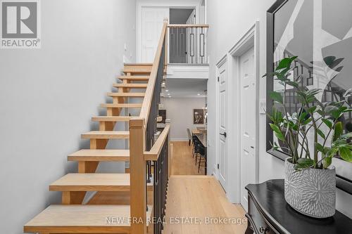 261 Pinetree Way, Mississauga, ON - Indoor Photo Showing Other Room