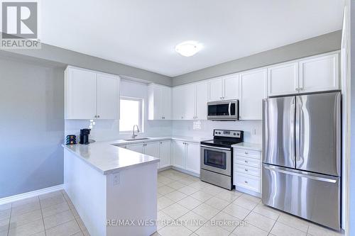 108 Decarolis Crescent, Essa, ON - Indoor Photo Showing Kitchen