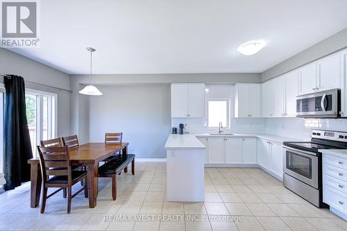 108 Decarolis Crescent, Essa, ON - Indoor