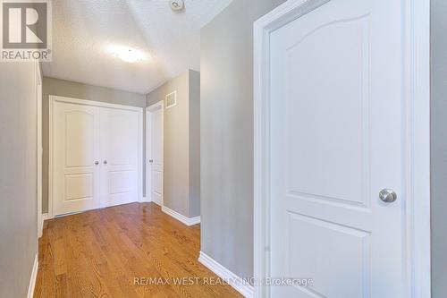 108 Decarolis Crescent, Essa, ON - Indoor Photo Showing Other Room