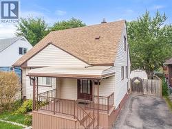 1944 GEORGE AVENUE Windsor, ON N8W 4M1