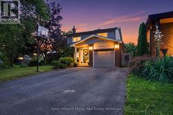 145 MICHAEL BOULEVARD Whitby (Lynde Creek), ON L1N 5W3