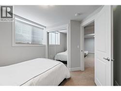 Lower level bed - 