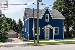 74 YONGE STREET S Arran-Elderslie, ON N0H 2N0