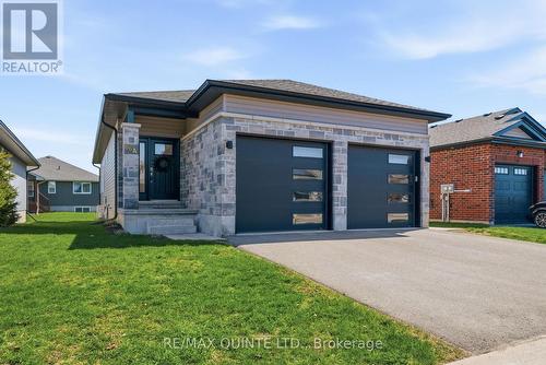 A & B - 86 ALDERSGATE DRIVE W  Belleville (Belleville Ward), ON K8P 0G8