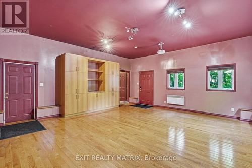 1634 Lucien Street, Champlain, ON - Indoor Photo Showing Other Room
