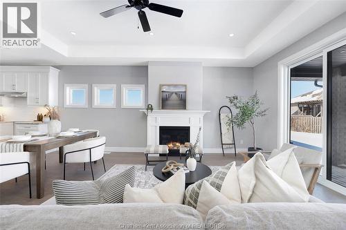 76 Bloomington Way, Chatham, ON - Indoor Photo Showing Living Room With Fireplace