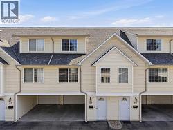 2020 ROBSON Drive Unit# 46 Kamloops, BC V2E 2N2