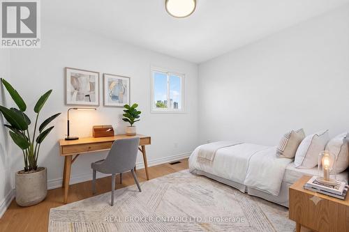 4326 Waterford Crescent, Mississauga, ON - Indoor