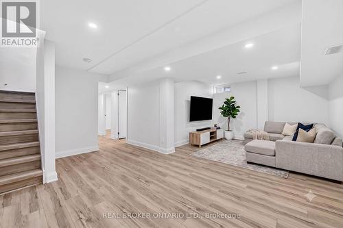 4326 Waterford Crescent, Mississauga, ON - Indoor