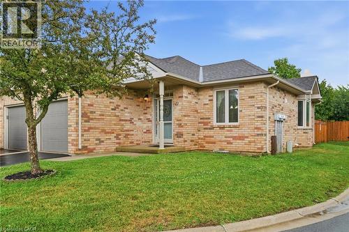21 Cathy Drive, Mount Hope, ON - Outdoor