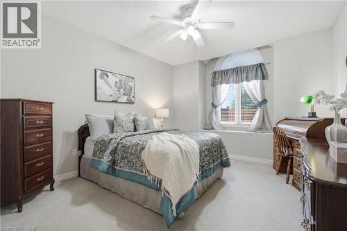 21 Cathy Drive, Mount Hope, ON - Indoor Photo Showing Bedroom