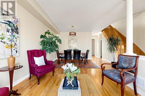334 Williamson Road, Markham, ON - Indoor Photo Showing Living Room