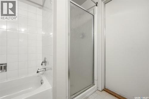 301 1836 Scarth Street, Regina, SK - Indoor Photo Showing Bathroom