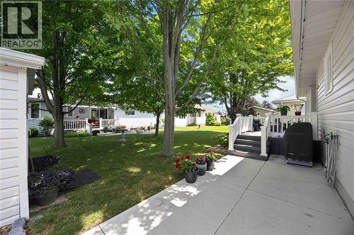 5700 Blackwell Sideroad Unit# 367, Sarnia, ON - Outdoor
