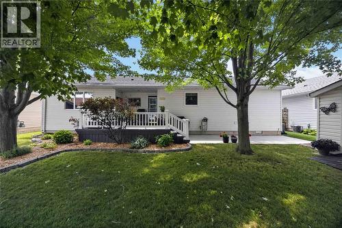 5700 Blackwell Sideroad Unit# 367, Sarnia, ON - Outdoor With Deck Patio Veranda