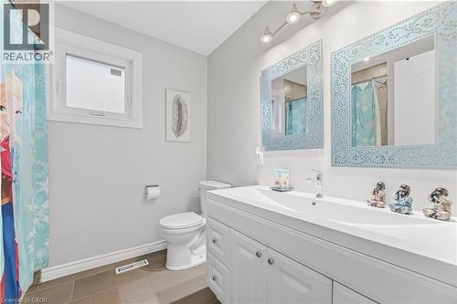 3332 Testimony Square, Mississauga, ON - Indoor Photo Showing Bathroom
