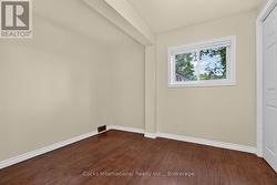 Primary Bedroom - 