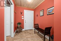 Door to the double attached garage - 