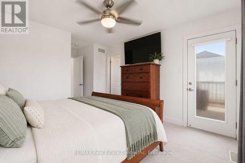50 Ferris Circle, Guelph (Clairfields/Hanlon Business Park), ON - Indoor Photo Showing Bedroom