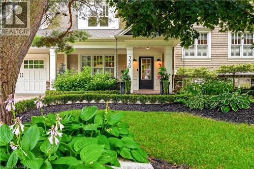 330 Camelot Court, Burlington, ON - Outdoor
