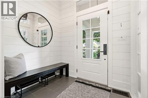 330 Camelot Court, Burlington, ON - Indoor Photo Showing Other Room