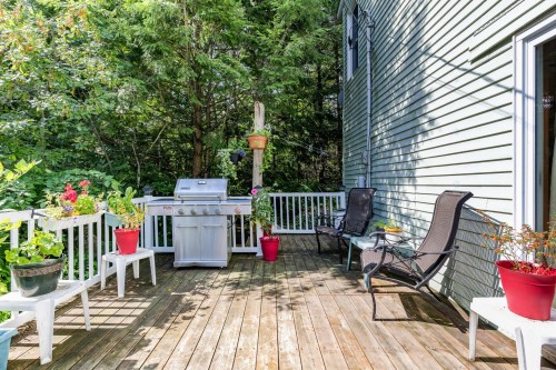 Terrasse - 4 Ch. Raymond, Mille-Isles, QC - Outdoor With Deck Patio Veranda