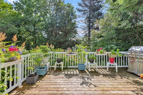 Terrasse - 4 Ch. Raymond, Mille-Isles, QC - Outdoor With Deck Patio Veranda