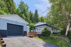 80Z Ch. du Lac-St-Louis E.  Saint-Zénon, QC J0K 3N0