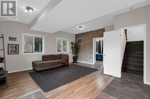 42 Kell Place, Barrie, ON - Indoor