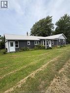 949 East West Rd Pelee Island, ON N0R 1M0