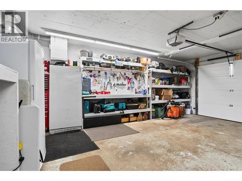 2149 Annable Road, Nelson, BC - Indoor Photo Showing Garage