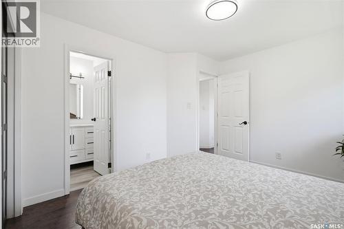 555 Nordstrum Road, Saskatoon, SK - Indoor Photo Showing Bedroom